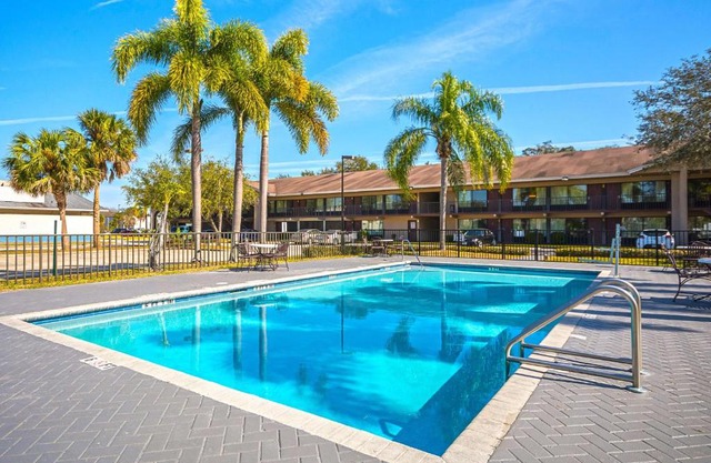 Americas Value Inn 