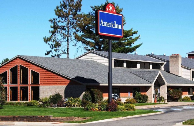AmericInn by Wyndham Grand Rapids