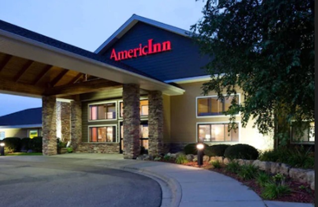 AmericInn by Wyndham Shakopee Near Canterbury Park