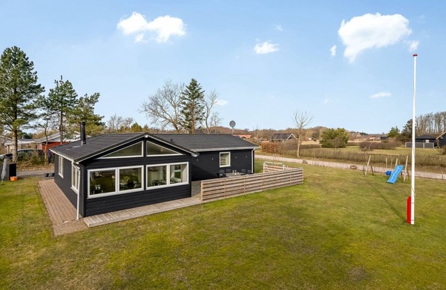 "Amine" - 300m to the fjord by Interhome