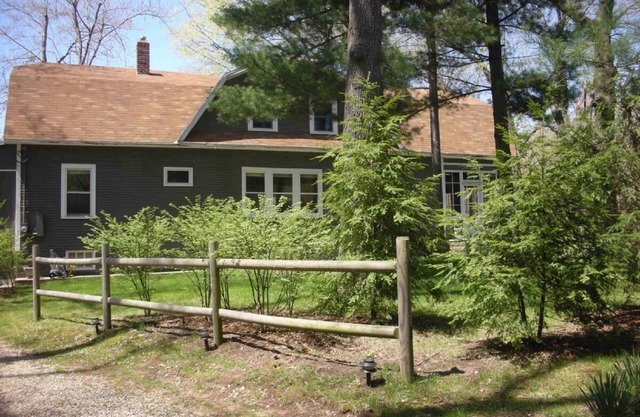 Amorini House! Absolutely Beautiful With Pool And Olympic Size Volleyball Court