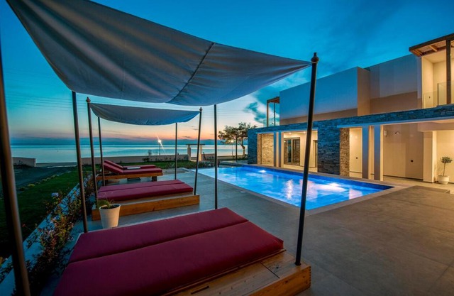 Amyntas Seafront Hotel