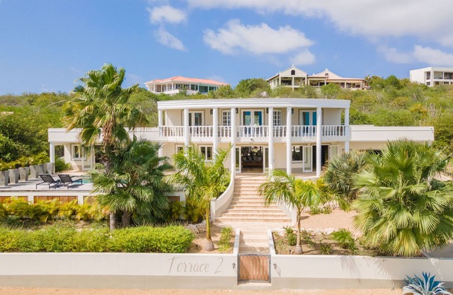 An amazing private villa with an magnificent view over the Caribbean Sea
