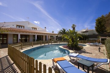 Angel 8 bedroom villa, Cala'n Bosch