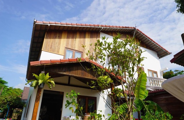 ANGKOR DINO B&B