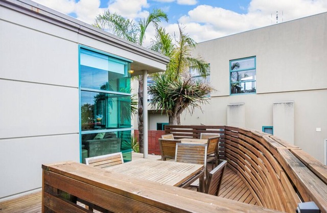 Anglesea Waterfront Resort 39 - Tennis Court and Pool