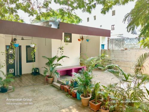 Annamaiah Guest House & Homestay - Tirupati - Home Food Service