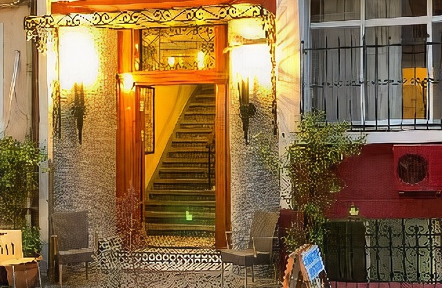 Antique Hostel