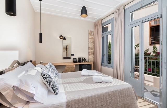 Aoria Estate Old Port - 2 Bedroom Suite, 1st floor