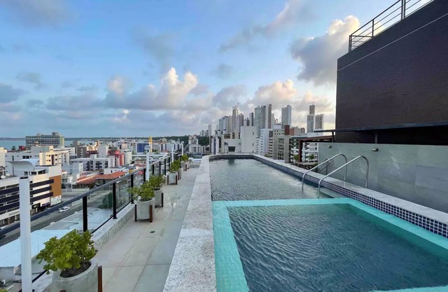 Apart. 200m.from the Beach-cozy,new and Modern!