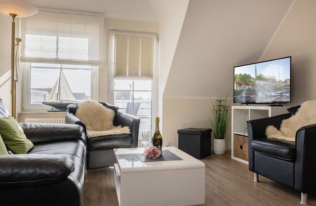 Apart and cozy: The charming maisonette apartment with its approx. 54 sqm holds