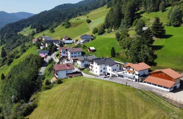 Apart Joe, Österreich