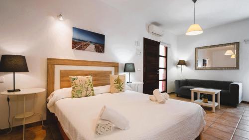 Apartamentos Es Pou - Emar Hotels