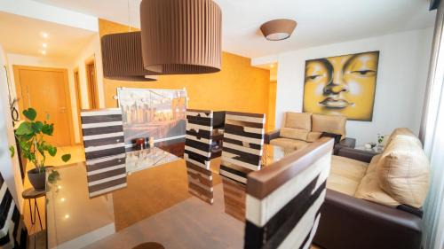 Apartamento Alhambra a 8 minutos Granada, con Parking y Piscina