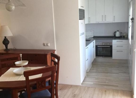 apartamento recien reformado cerca del mar con excelente situación