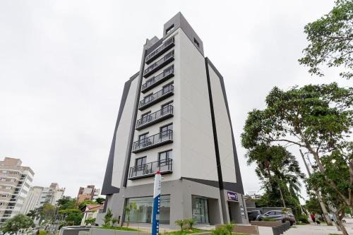 Apartamento garden super moderno próximo ao Jardim Botanico e à Rodoviária - Cama Queen/WIFI/Ar Condicionado