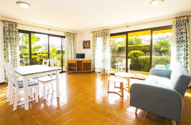 APARTAMENTOS PONENT P1