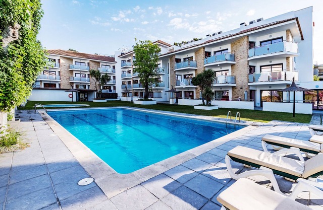 Apartamentos Sunway Apollo