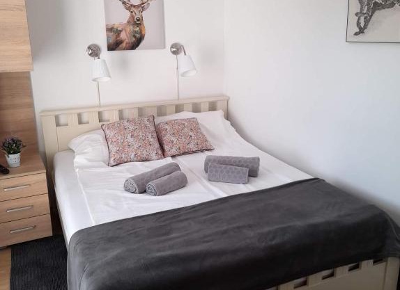 Apartman M&A