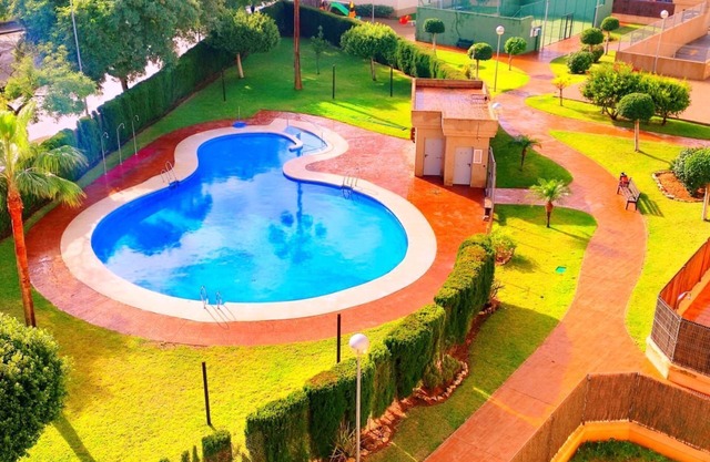 Apartment TomCar Pool, paddle tennis, Wi-Fi and common areas