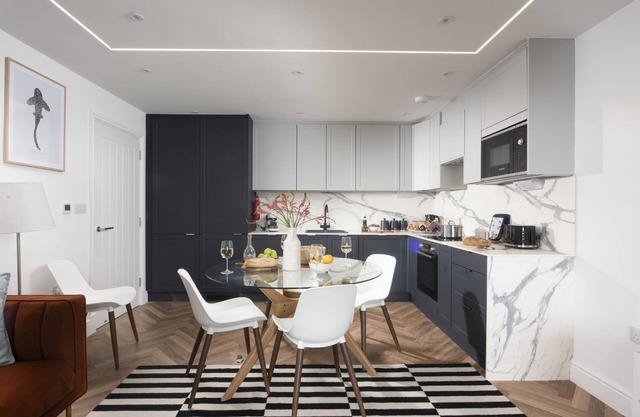 Apartment 1, Oasis Sands - an apartment that sleeps 6 guests in 3 bedrooms
