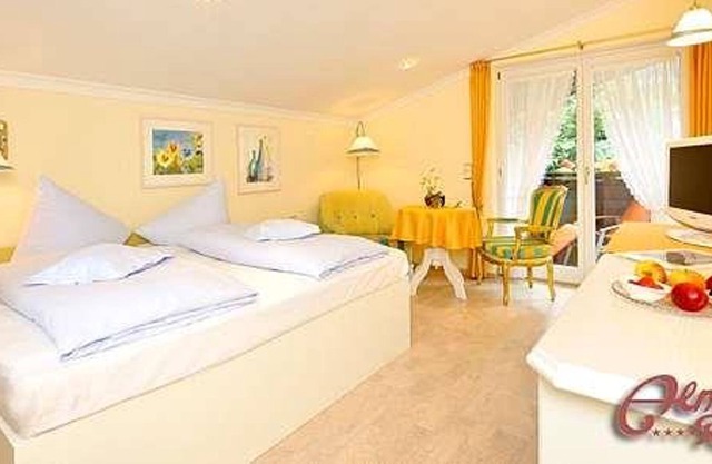 Apartment 108 Akelei living / sleeping. Holiday bungalow - Almhof Rupp