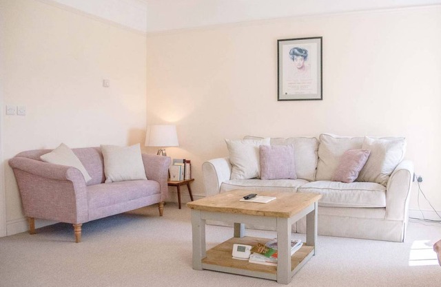 Apartment ∙ 2 bedrooms ∙ 4 guests