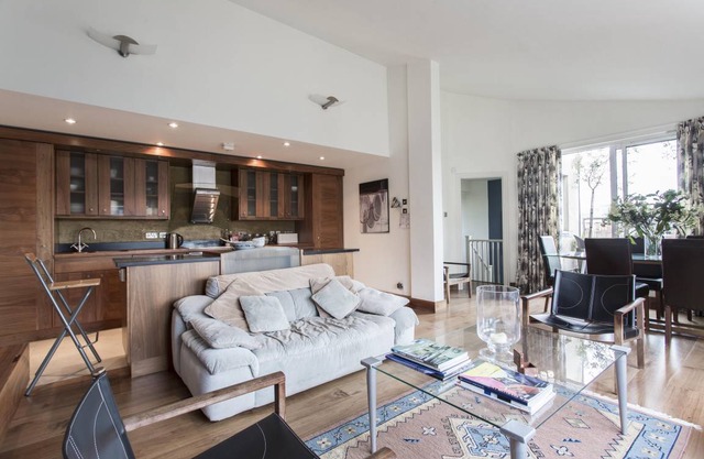 Apartment ∙ 2 bedrooms ∙ 4 guests