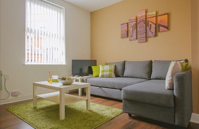 Apartment 2, St. James House