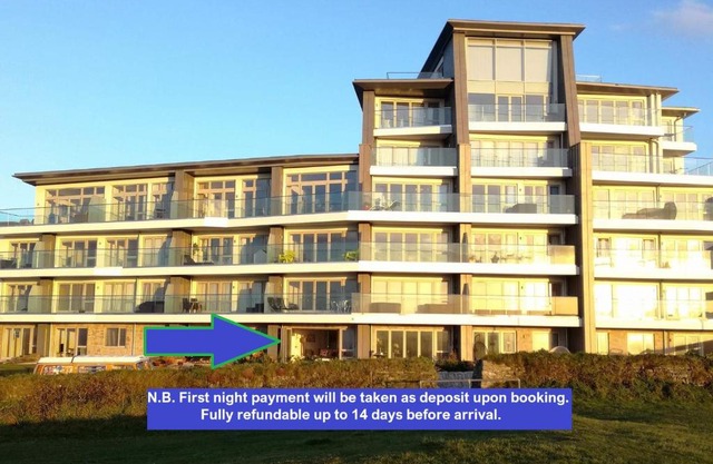 Apartment 21 No1 Lusty Glaze