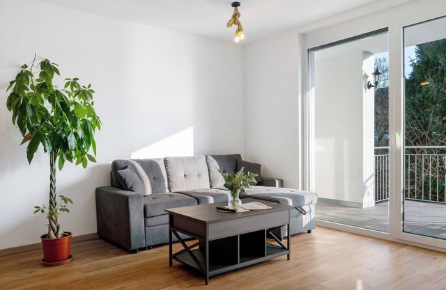 Apartment '3' with Balcony and Wi-Fi