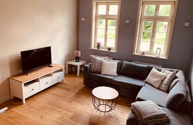 Apartment '4 Putlitz' with private terrace, shared garden and Wi-Fi
