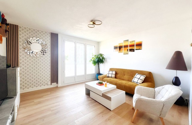 Apartment 65m2 Ground floor, free parking, Near Nantes