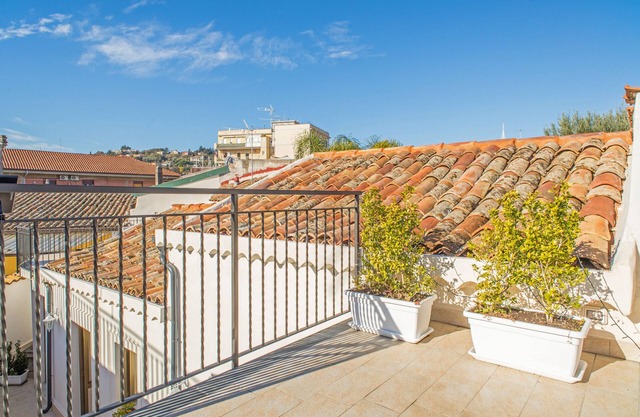 Apartment "Alba 2" with Shared Terrace & Wi-Fi