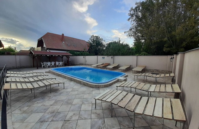 Apartment/apartment for 4 guests with 30m² in Balatonlelle (125032)