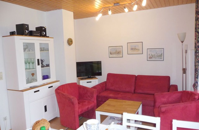 Apartment / app. for 4 guests with 45m² in Brenkenhagen (3153)