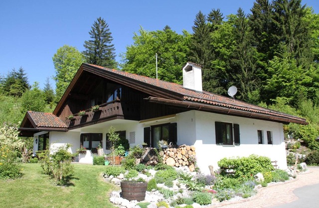 Apartment 'Arnika' with Mountain View, Private Terrace and Wi-Fi