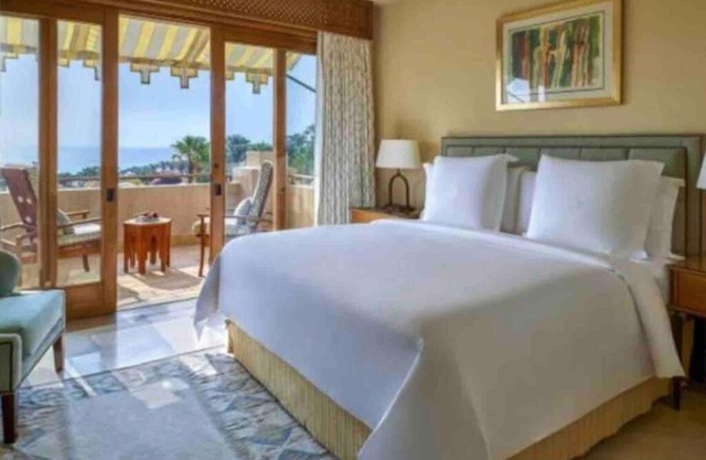 Apartment at the Four Seasons Sharm El Sheikh: 2 bedroom, 3 bed, living room + kitchen