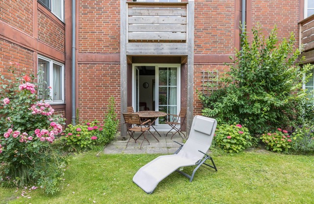 Apartment 'Atlanta 202' with Private Terrace, Private Garden and Wi-Fi