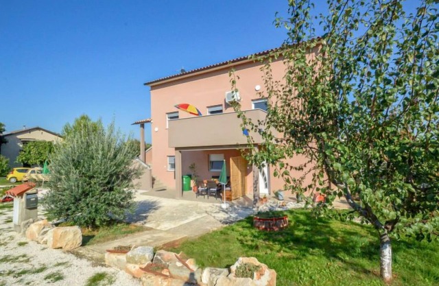 Apartment B&B by Interhome