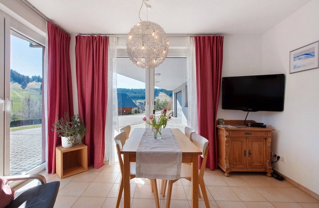 Apartment 'Bergahorn Typ B' with Mountain View, Private Terrace and Wi-Fi