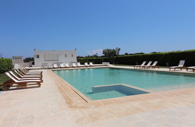 Apartment 'Casa Vacanza Black Magic Otranto' with Balcony