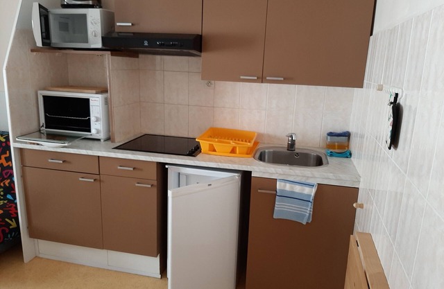 Apartment, close to the thermal baths in the town center, on the 2nd floor.