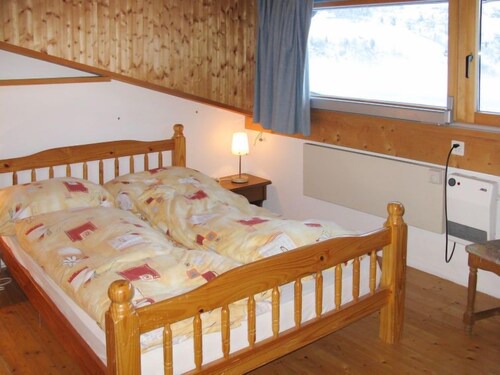 Apartment Cresta (SAV125) in Savognin - 7 persons, 3 bedrooms