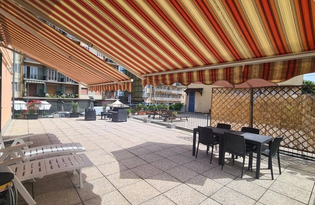 Apartment 'Da Nonna Pina' with Sea View, Private Terrace and Wi-Fi