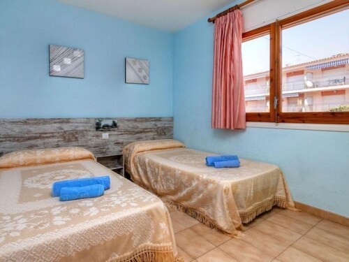 Apartment Del Lago in L'Escala - 4 persons, 2 bedrooms