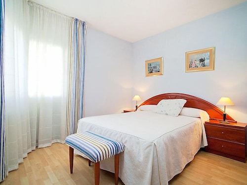 Apartment Edificio Blanqueries in Calella - 5 persons, 3 bedrooms