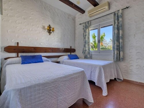Apartment El Palmeral in Dénia - 4 persons, 2 bedrooms