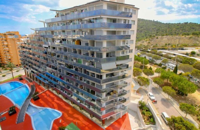 Apartment Elegance in Benidorm - 4 persons, 1 bedrooms