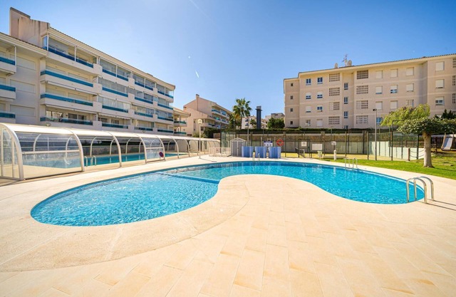 Apartment "Estrella 2 2 1A Spaniahome" close to the Beach with Shared Pool & Wi-Fi